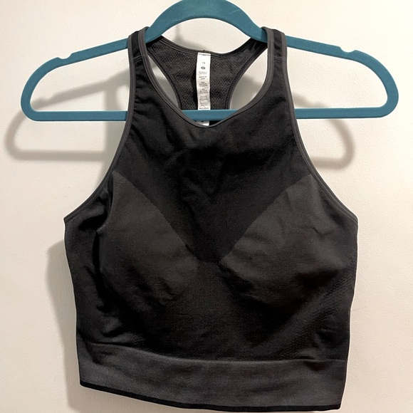 Lululemon sports bra. Black woman’s size 12 - Picture 2 of 7